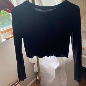 Ribbed black long sleeve